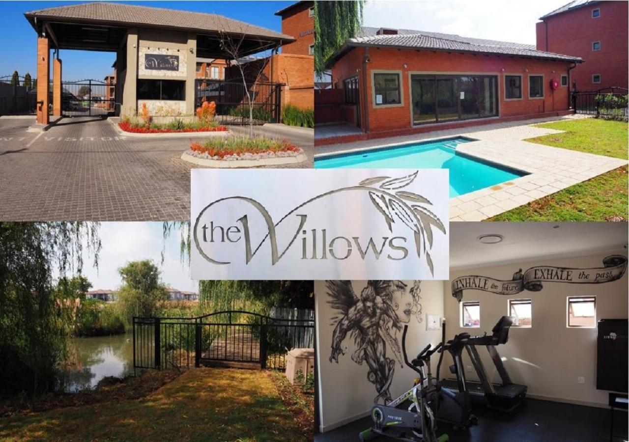 Or Tambo Self Catering Apartments, The Willows بوكسبرغ المظهر الخارجي الصورة