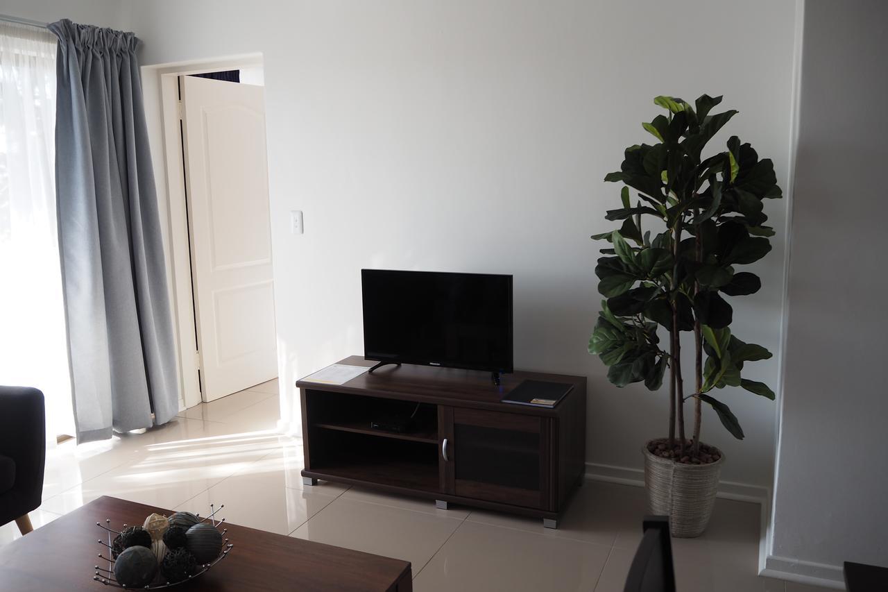 Or Tambo Self Catering Apartments, The Willows بوكسبرغ المظهر الخارجي الصورة