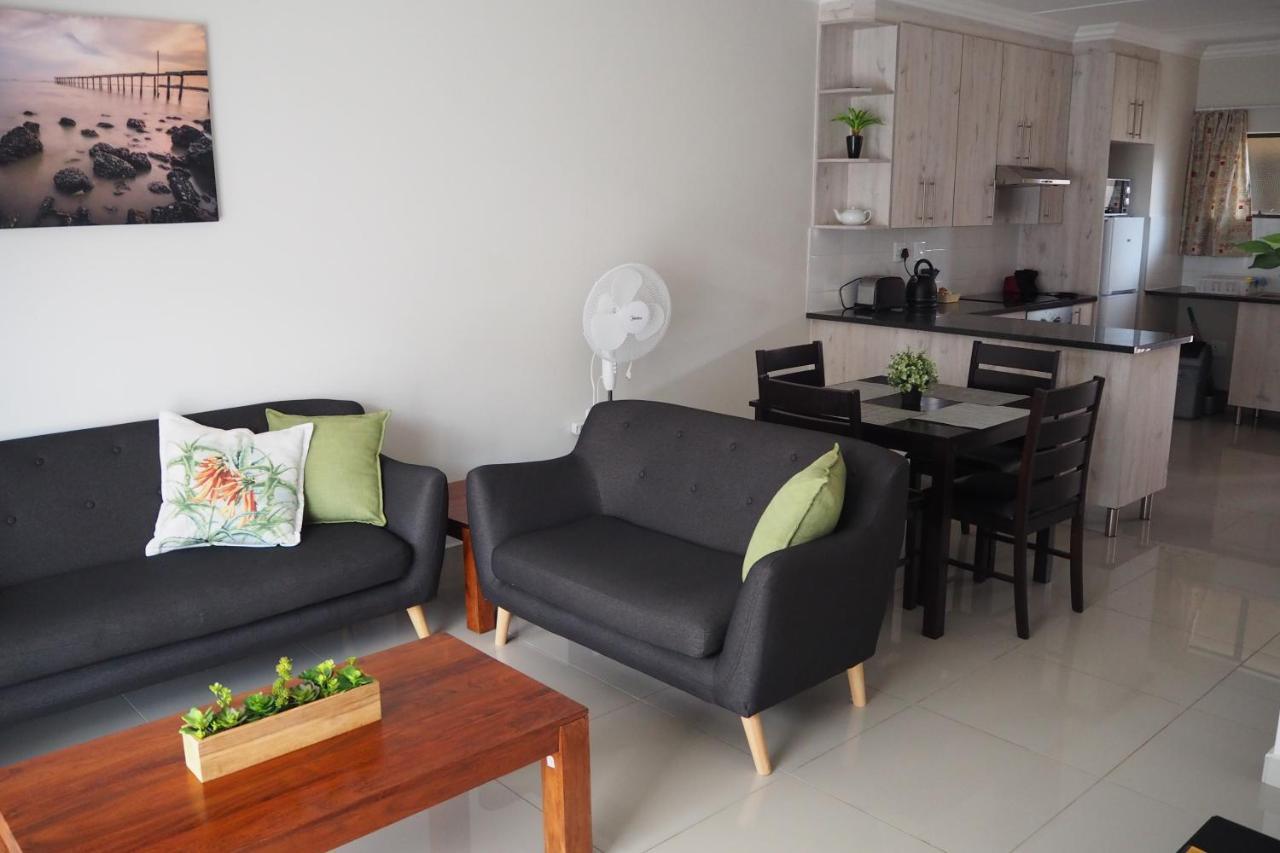 Or Tambo Self Catering Apartments, The Willows بوكسبرغ المظهر الخارجي الصورة