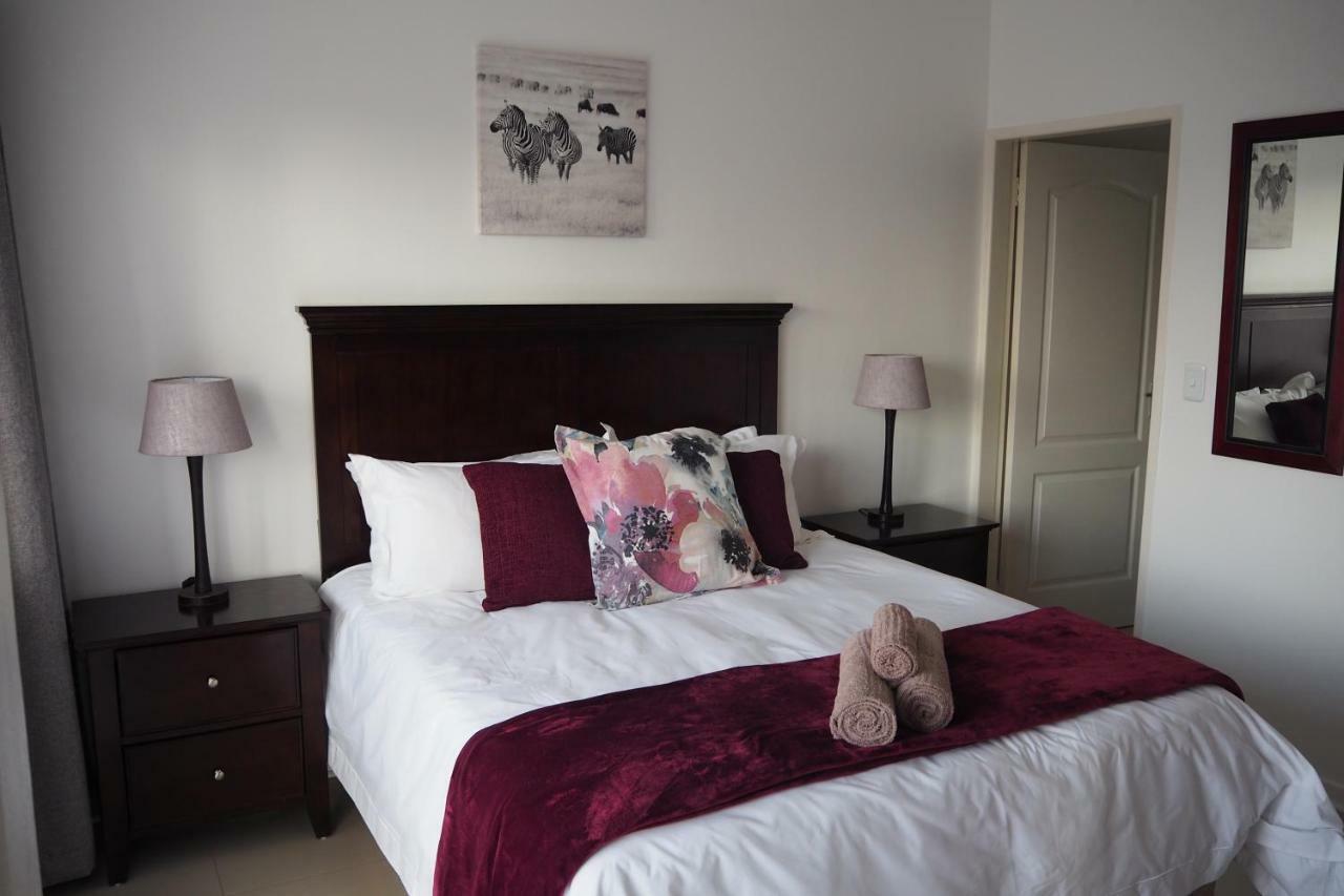 Or Tambo Self Catering Apartments, The Willows بوكسبرغ المظهر الخارجي الصورة