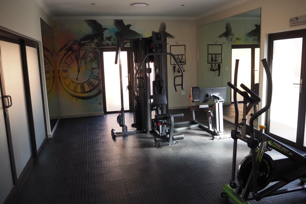 Or Tambo Self Catering Apartments, The Willows بوكسبرغ المظهر الخارجي الصورة