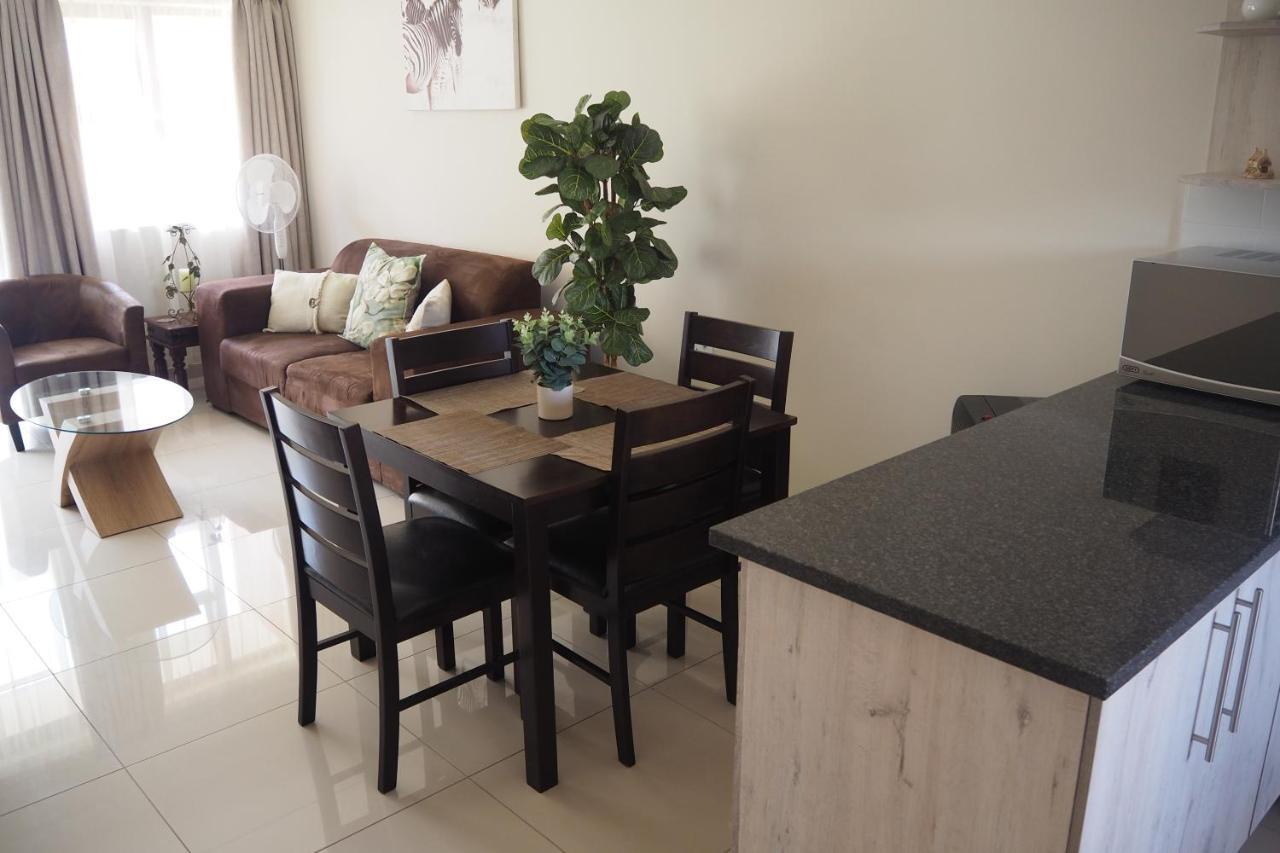 Or Tambo Self Catering Apartments, The Willows بوكسبرغ المظهر الخارجي الصورة